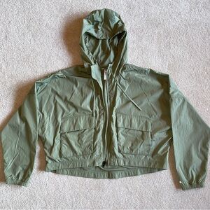 DSG x Twitch + Allison Lightweight Hooded Windbreaker – Size Small